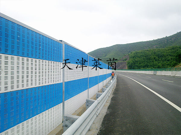 <a href=http://www.szgiftoy.com.cn/news_article?news_id=114>高速聲屏障</a>