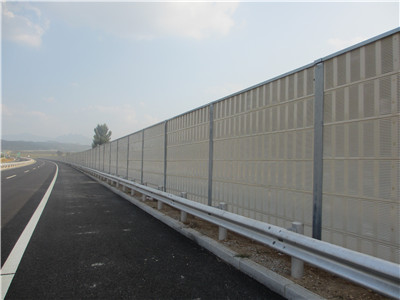 <a href=http://www.szgiftoy.com.cn/news_article?news_id=123>隔聲屏障</a>