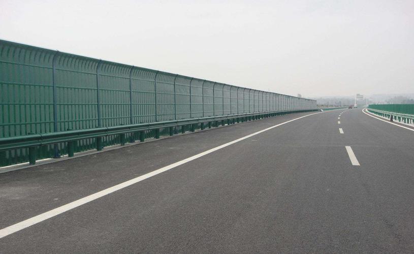 <a href=http://www.szgiftoy.com.cn/news_article?news_id=140>高速公路聲屏障</a>