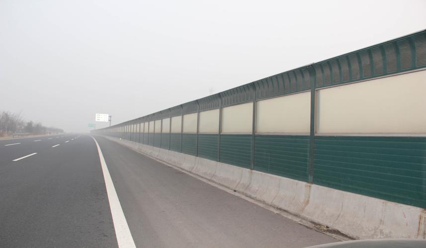 <a href=http://www.szgiftoy.com.cn/news_article?news_id=141>聲屏障</a>